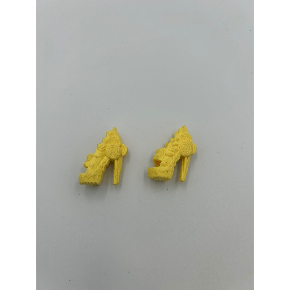 Monster High CAM Inner Monster Spooky Sweet Candy Lollipop Platform Shoes